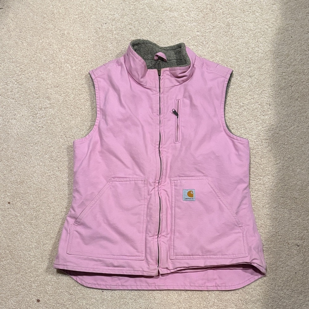 Vintage Carhartt Women's Sherpa vest in light ballet slipper pink medium